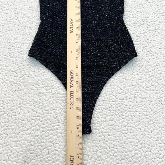 Superdown Revolve Sav Chain Strap Bodysuit - Picture 8 of 9